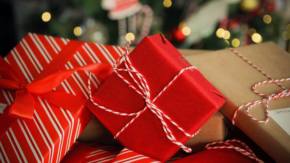 युवा पेशेवर, अनुकूलित क्रेडिट कार्ड्स, कैशबैक, रिवार्ड्स, शॉपिंग डिस्काउंट्स