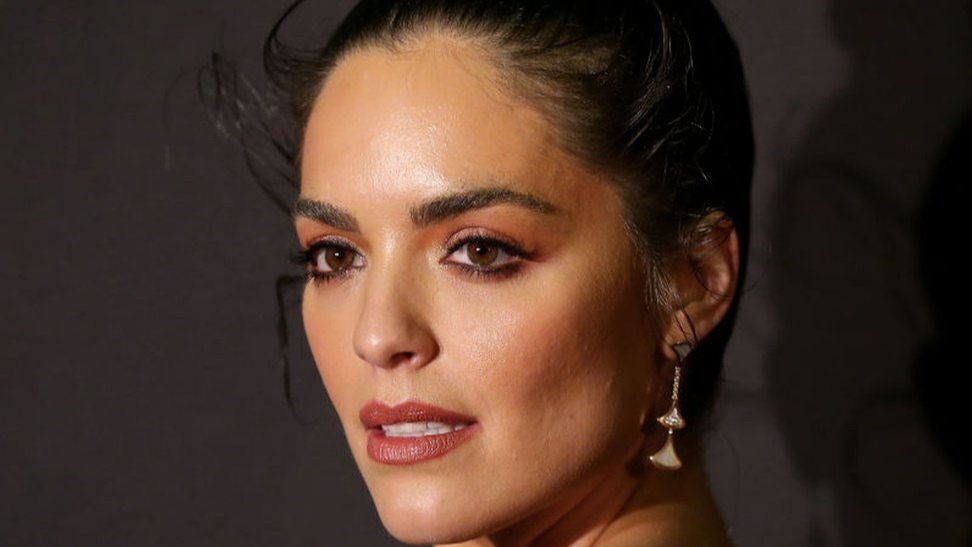 Olympia Valance, private pictures, Neighbours Actress, Robbery