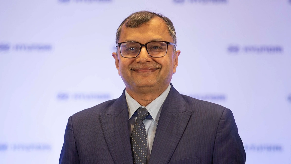 तरुण गर्ग का हुंडई इंडिया के MD-CEO के रूप में पदभार संभालना,  ३० वर्षों के अनुभव वाले तरुण गर्ग की नेतृत्व भूमिका,  भारतीय ऑटोमोबाइल उद्योग में तरुण गर्ग की विशेषज्ञता का प्रभाव,  हुंडई इंडिया की रणनीति में नए नेतृत्व का योगदान,  तरुण गर्ग के अनुभव से हुंडई इंडिया को मिलने वाला लाभ, तरुण गर्ग,  हुंडई इंडिया,  MD-CEO,  भारतीय ऑटोमोबाइल