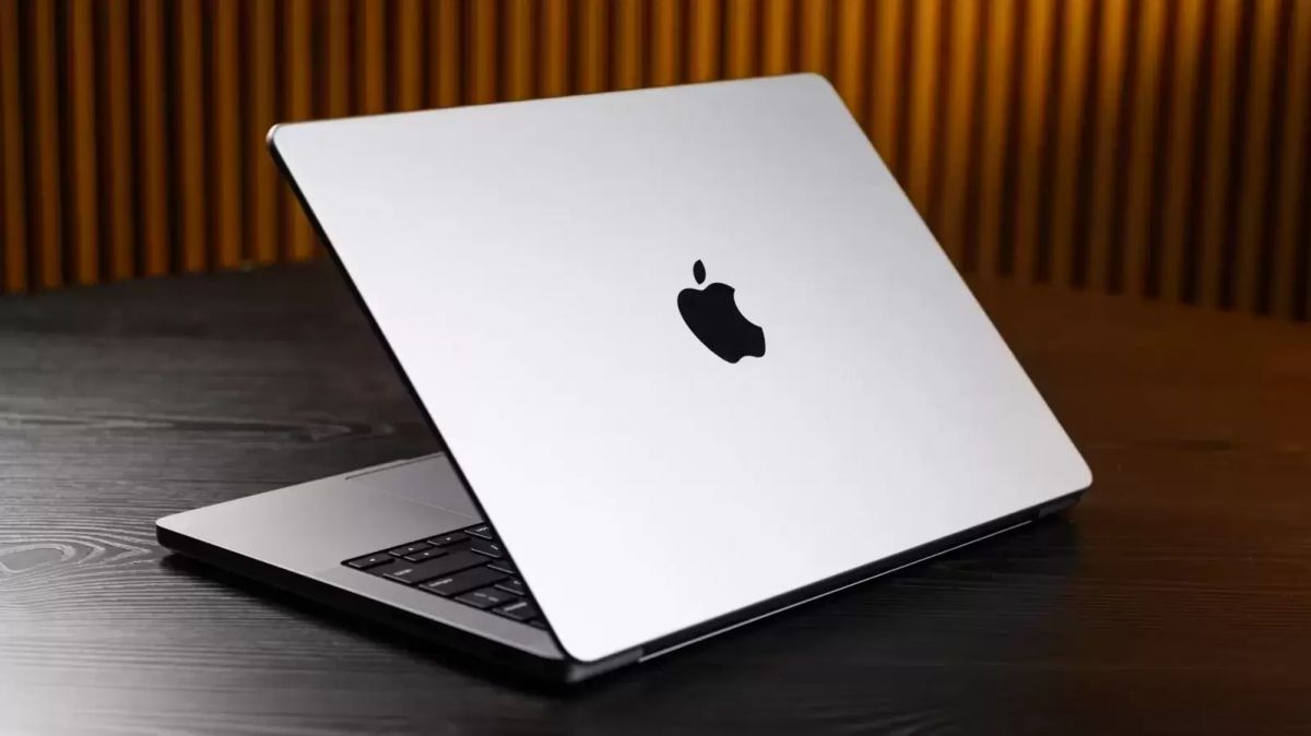 ब्लैक फ्राइडे सेल २०२५,  मैकबुक एयर एम४,  क्रोमा डिस्काउंट,  Apple लैपटॉप कीमत, MacBook M4 प्राइस, ब्लैक फ्राइडे 2025 में MacBook Air M4 पर छूट,  क्रोमा द्वारा मैकबुक एयर M4 की कीमत,  एप्पल मैकबुक एयर M4 के एक्सचेंज ऑफर,  भारत में MacBook Air M4 की ब्लैक फ्राइडे डील्स,  क्रोमा ब्लैक फ्राइडे ऑफर्स 2025