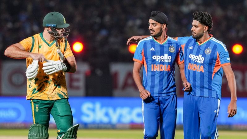 IND vs SA T20I 2025,  भारत बनाम दक्षिण अफ्रीका क्रिकेट,  एडन मार्कराम बयान,  भारत के गेंदबाज चुनौती,  T20 अंतरराष्ट्रीय क्रिकेट,  क्रिकेट हाइलाइट्स हिंदी,  SA टीम प्रतिक्रिया,  भारतीय क्रिकेट प्रदर्शन,  टी20 सीरीज़ 2025/26,  खेल समाचार हिंदी